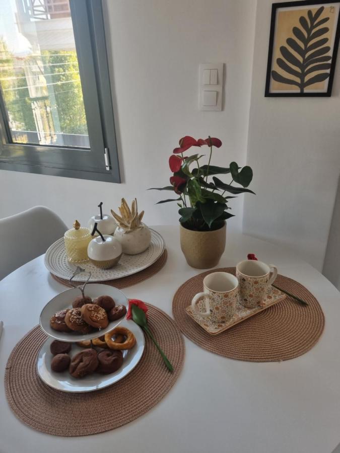 Tiffany'S Apartments -2' Walk From Metro Athens Ngoại thất bức ảnh